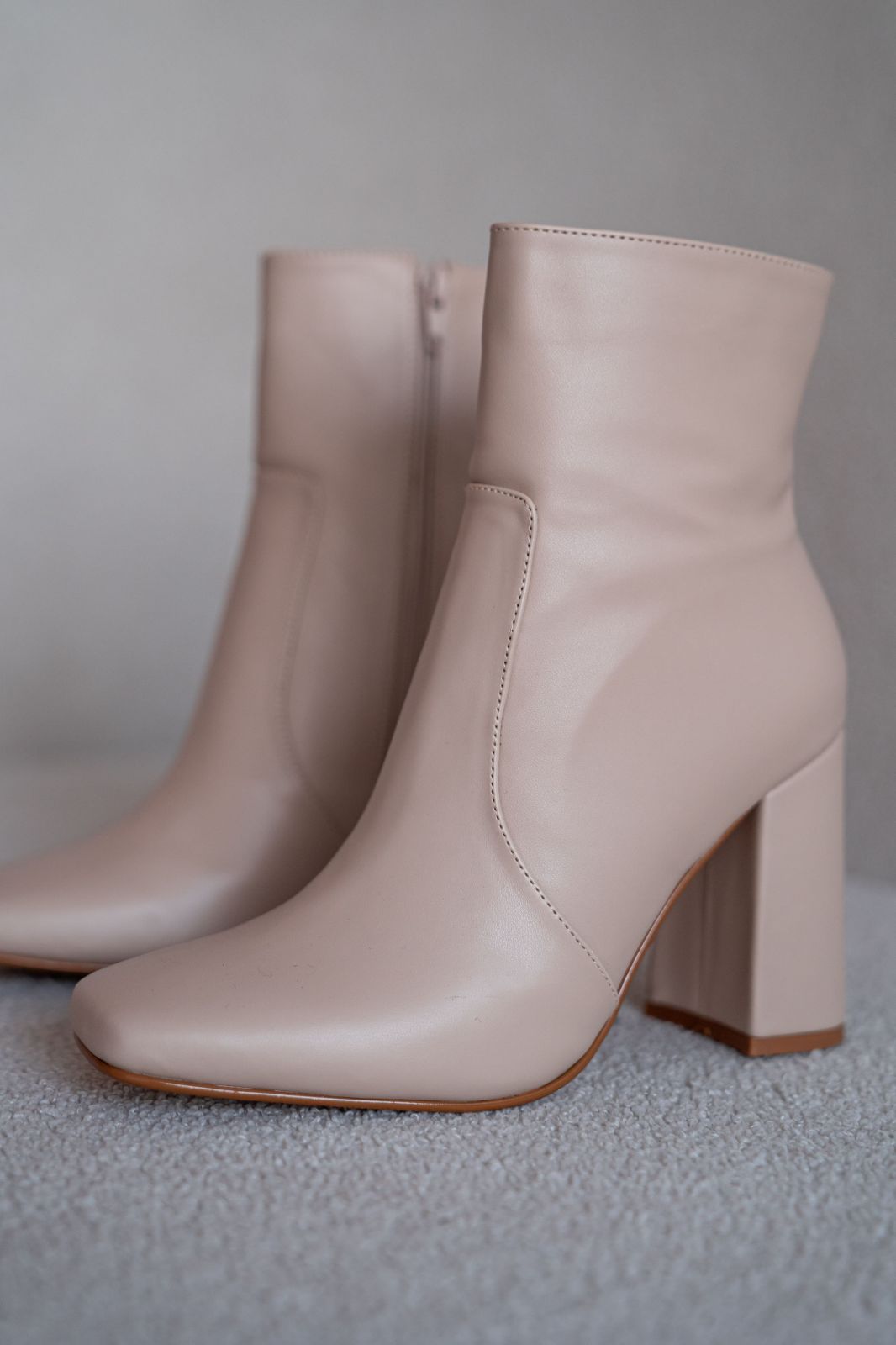 Botas Casuales Cortas Hanny -Beige